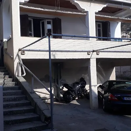 Hostel Costas Action 3